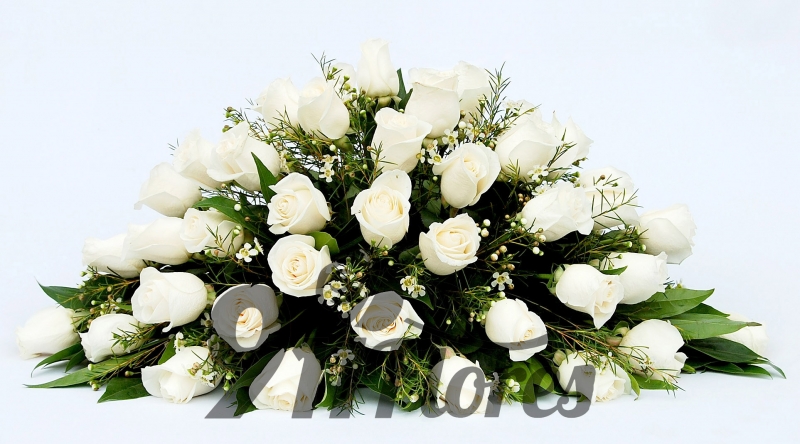 -Ramo de rosas blancas