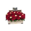 Arreglo Floral Caja de Rosas Y Bombones